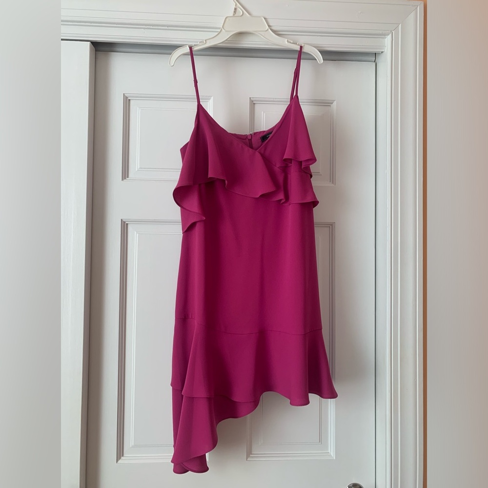 BCBG Maxazria Size 4 Fuchsia Pink Cocktail Dress